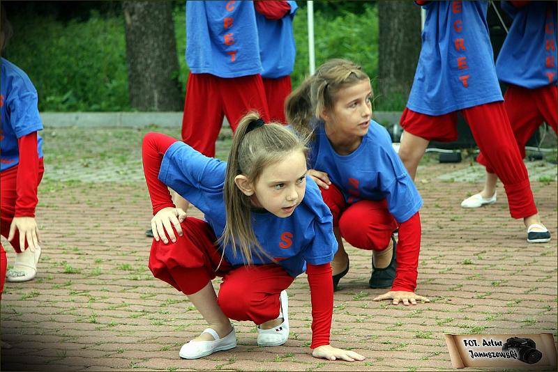 052.jpg